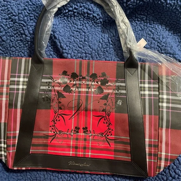 Victoria Secret Bag - Picture 4 of 13